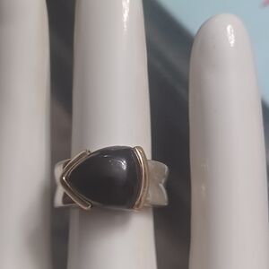 Solid 925 sterling silver and black onyx ring